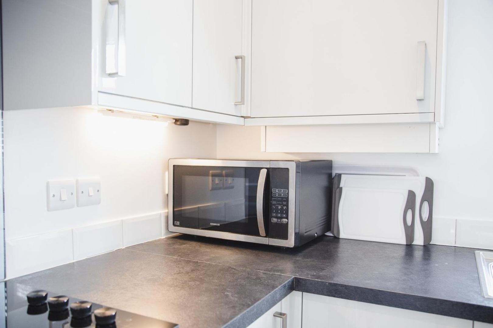 New 2Bd Pontac Flat In The Heart Of Didcotヴィラ エクステリア 写真